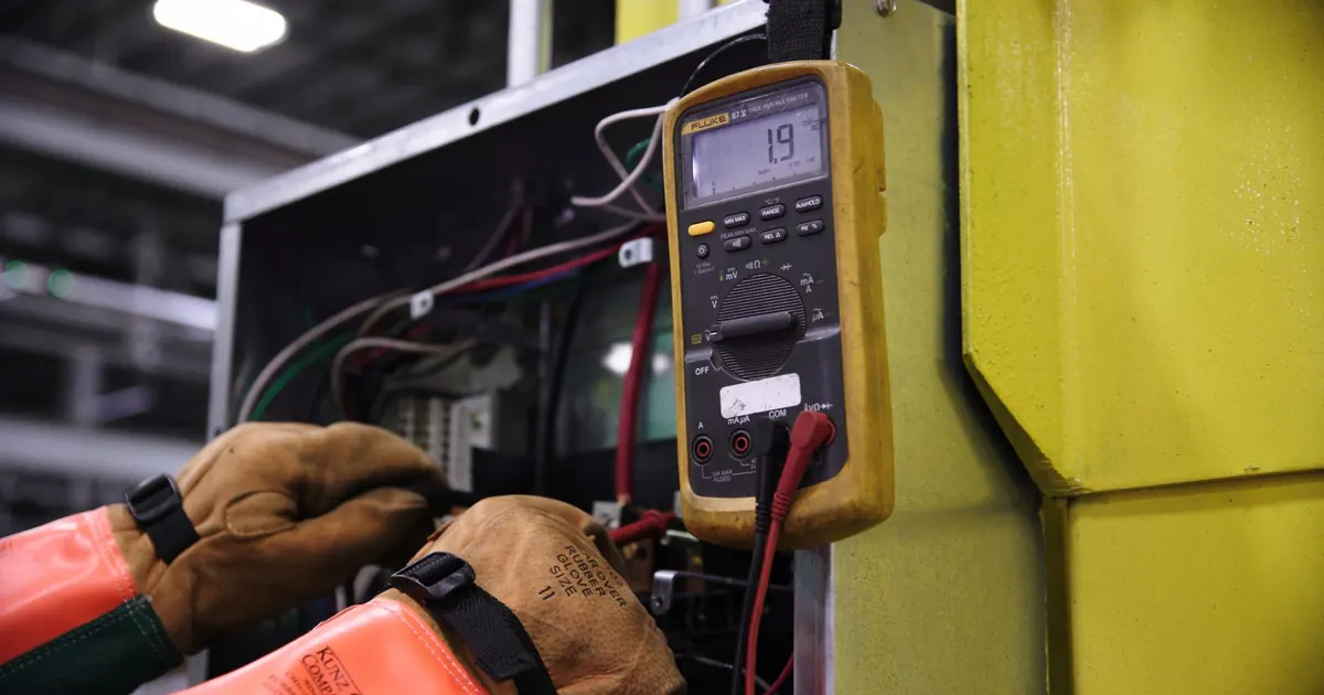 Électricien en dépannage